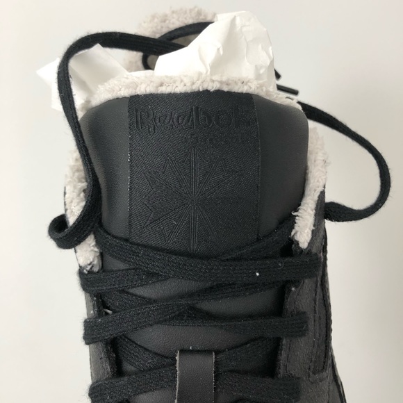 Reebok Shoes, Black, 10.5 Mens - Picture 5 of 9